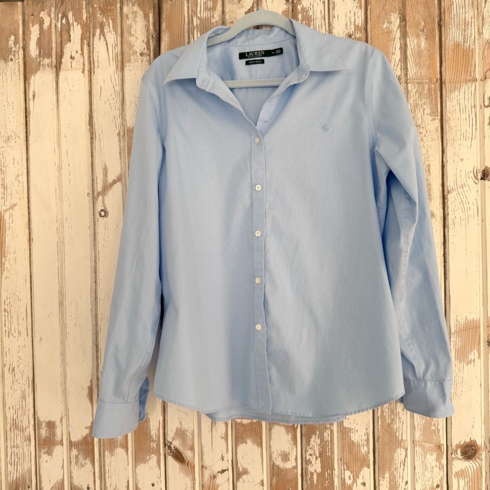 Lauren Ralph Lauren classic light blue women’s button-down Shirt, XL